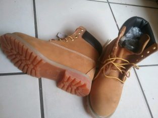 Timberland shoes brand new size 6
